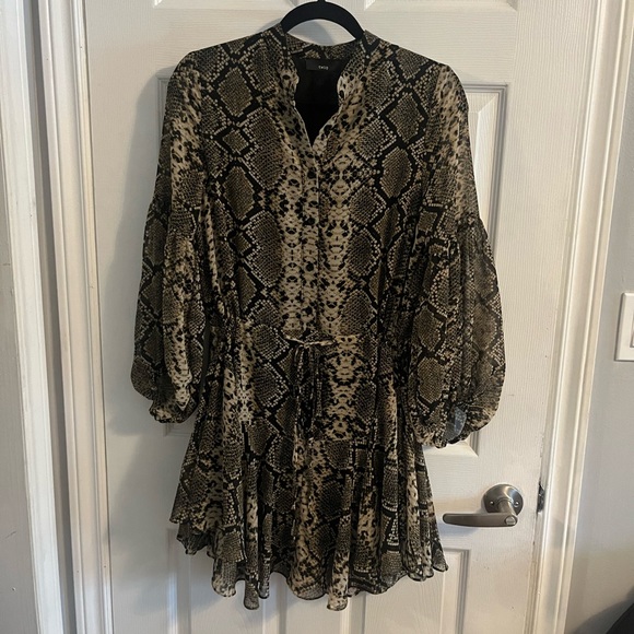 Shop Thursdays snake print dress - Picture 1 of 6